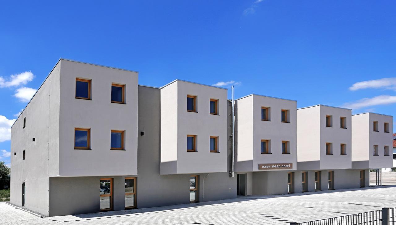Ergolding Easy Sleep Apartmenthotel מראה חיצוני תמונה